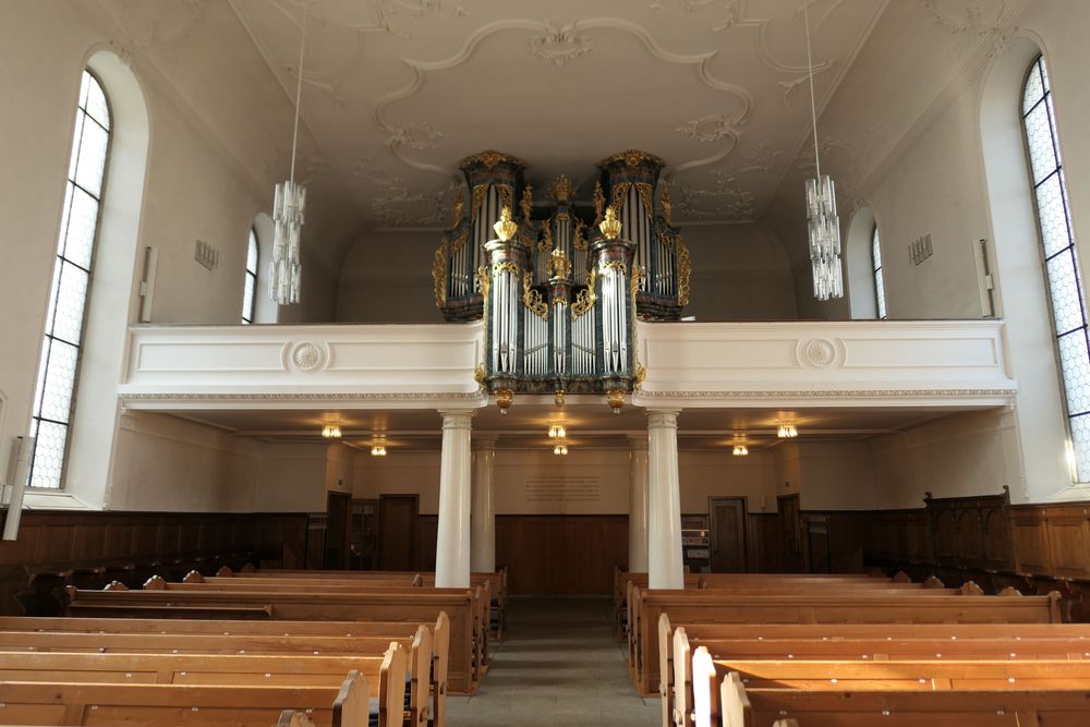 Stadtkirche Lenzburg, Blick zur Orgel