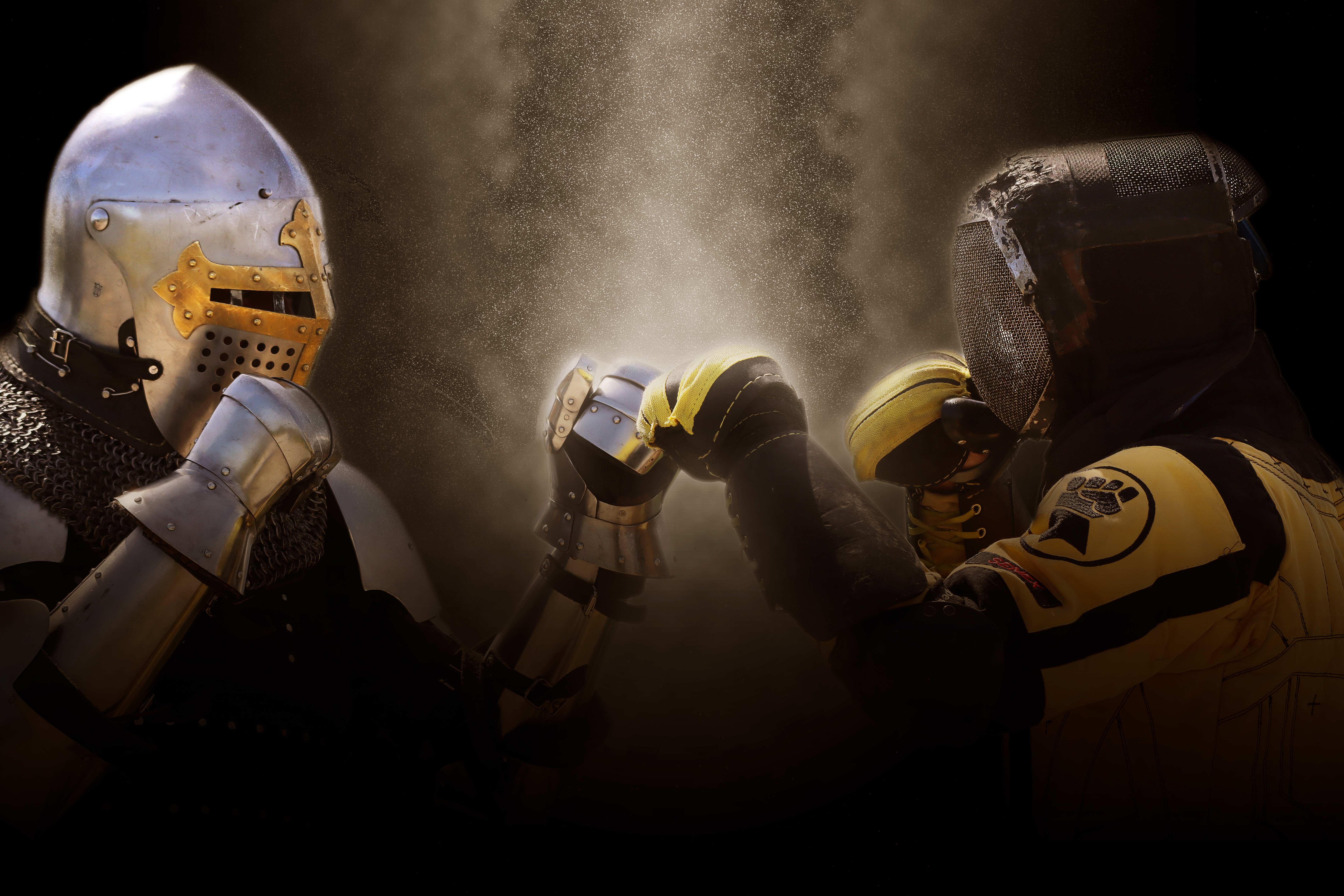 Säbelrassler beim mittelalterlichen Kampf