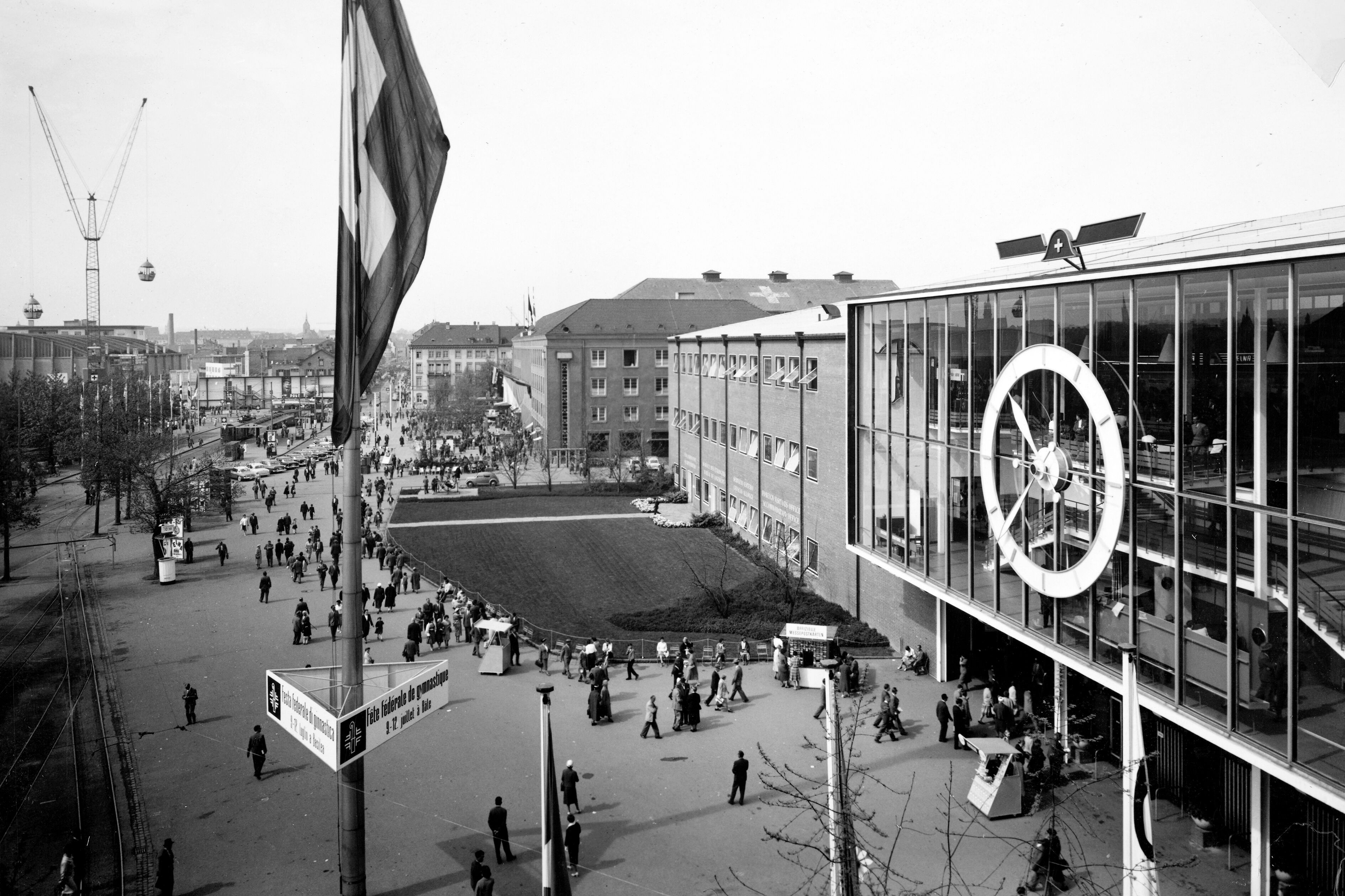 BS – Unterwegs im Kleinbasel. Rundhofhalle