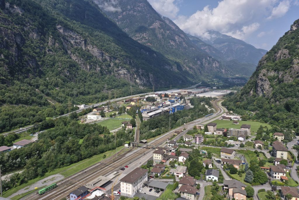 La zona industriale oggi, vista verso nord