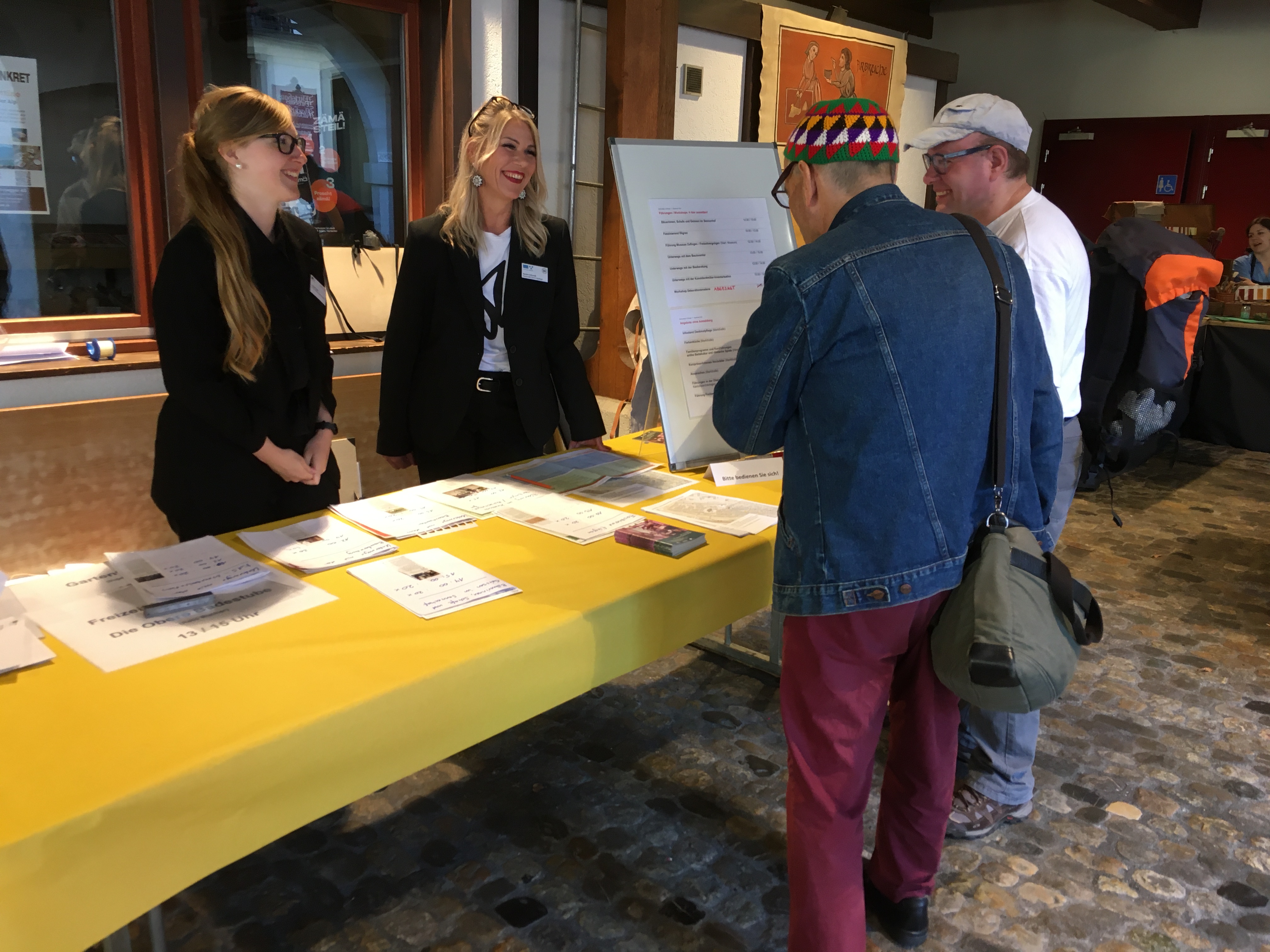 Infostand an den Denkmaltagen 2022 in Zofingen.