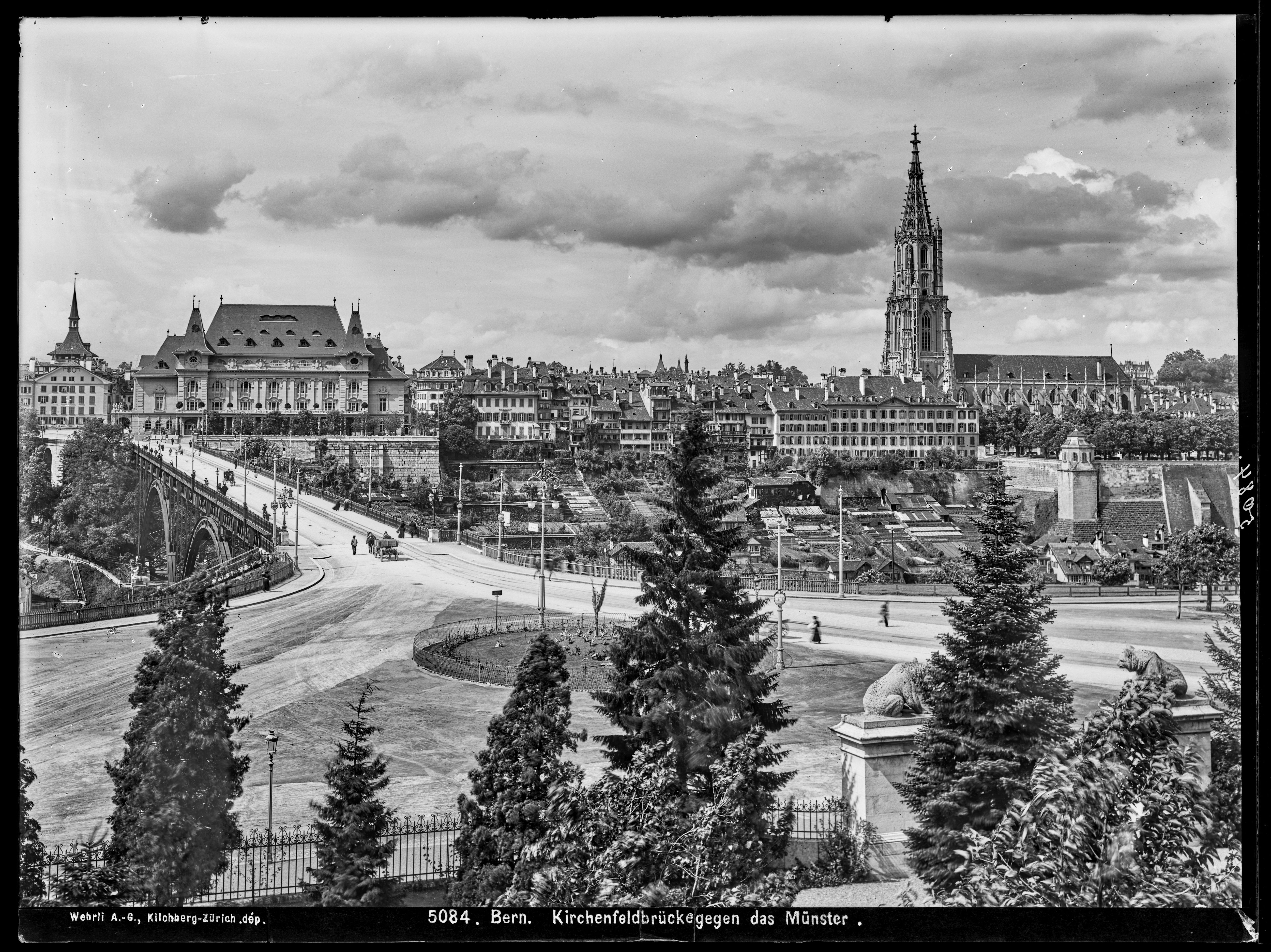 Bern, Helvetiaplatz und die Kirchenfeldbrücke. Jean Gaberell, 1909.