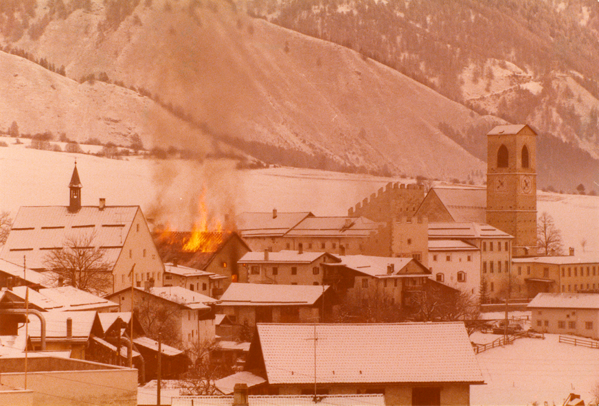 Brand im Südstall des Klosters, Müstair, Dezember 1978