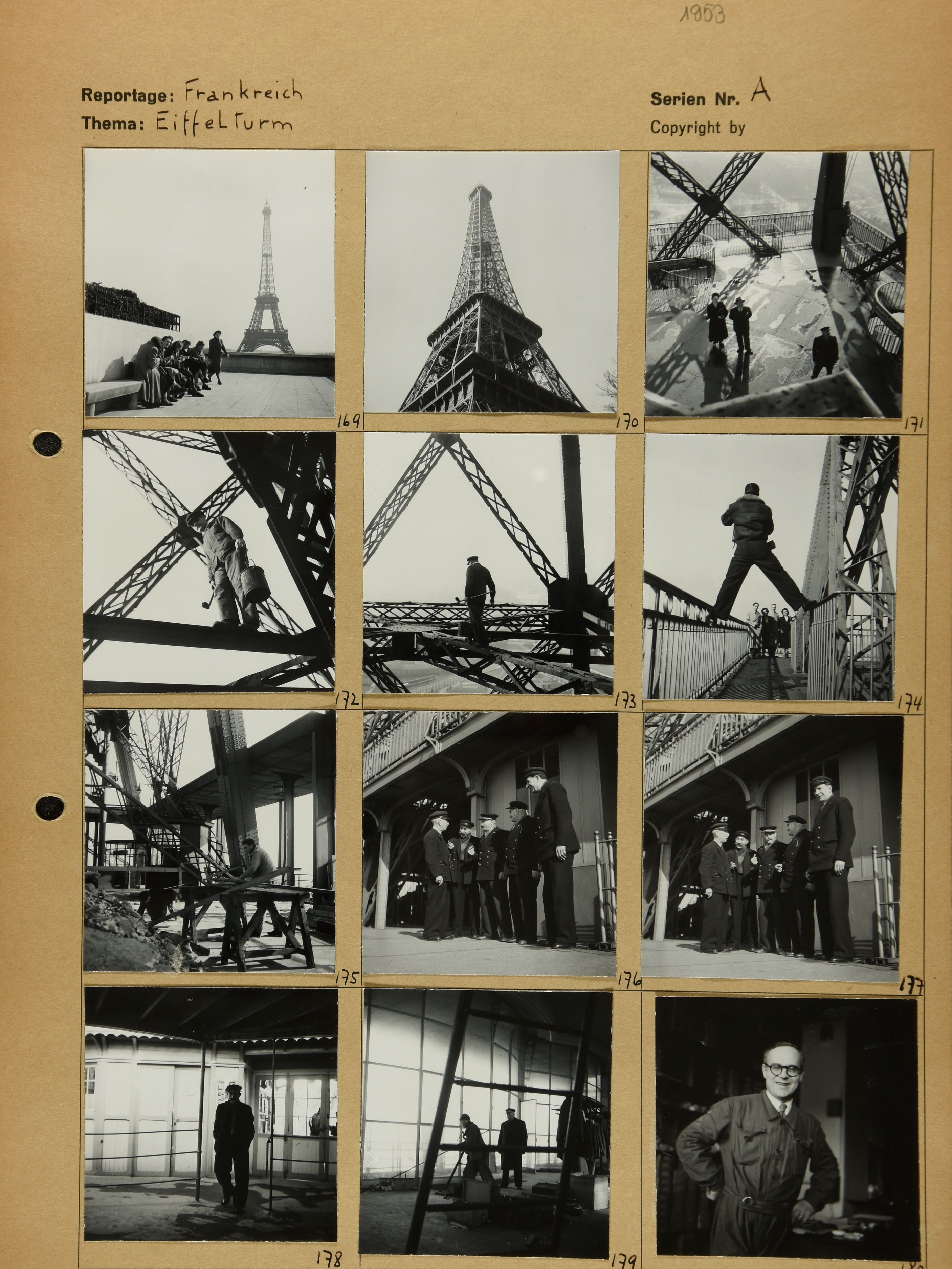Kontaktbogen «Frankreich – Paris – Eiffelturm» der Agentur OMNIA, 1953