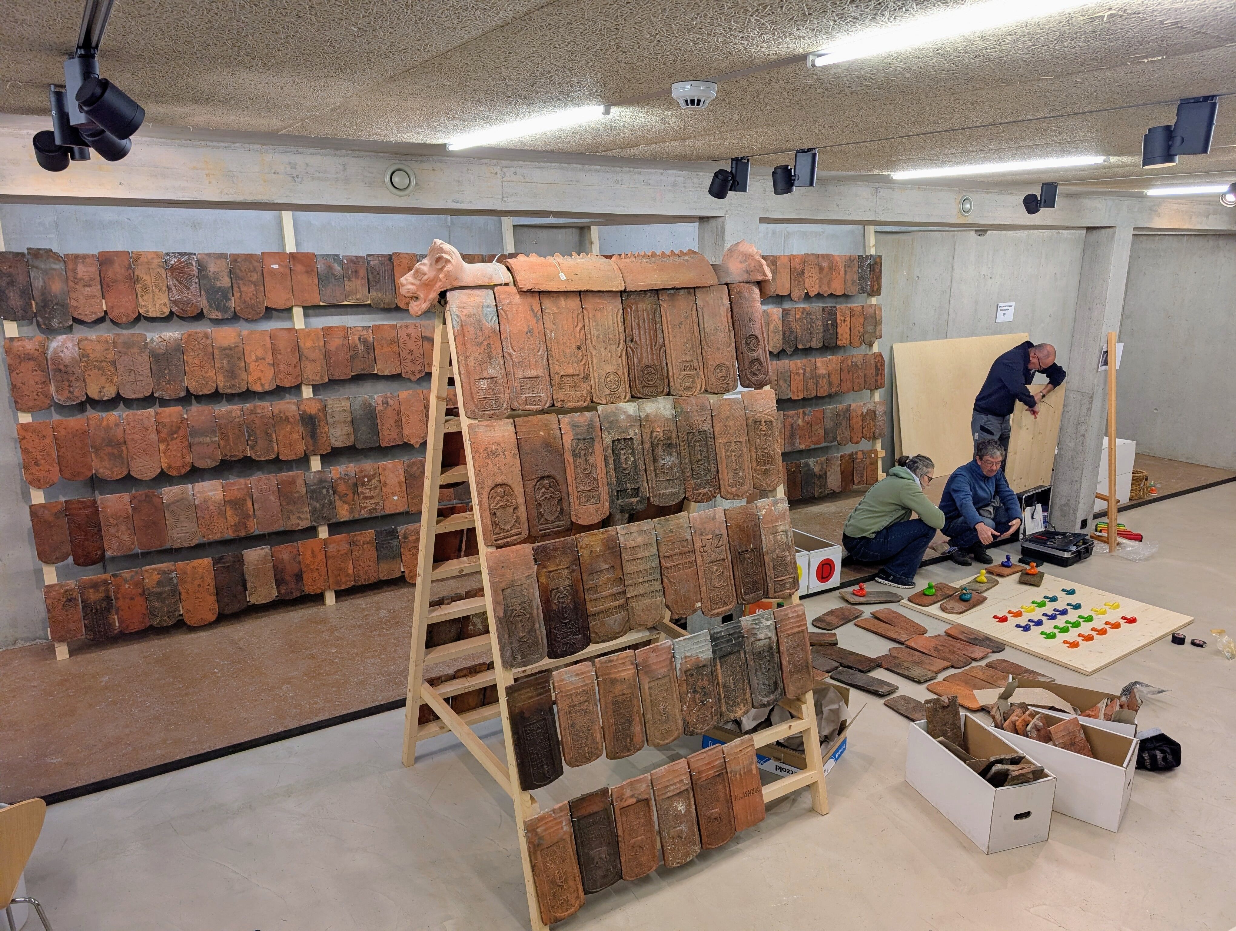 Einblick in die Entstehung der Sonderausstellung TEGULA RASA.